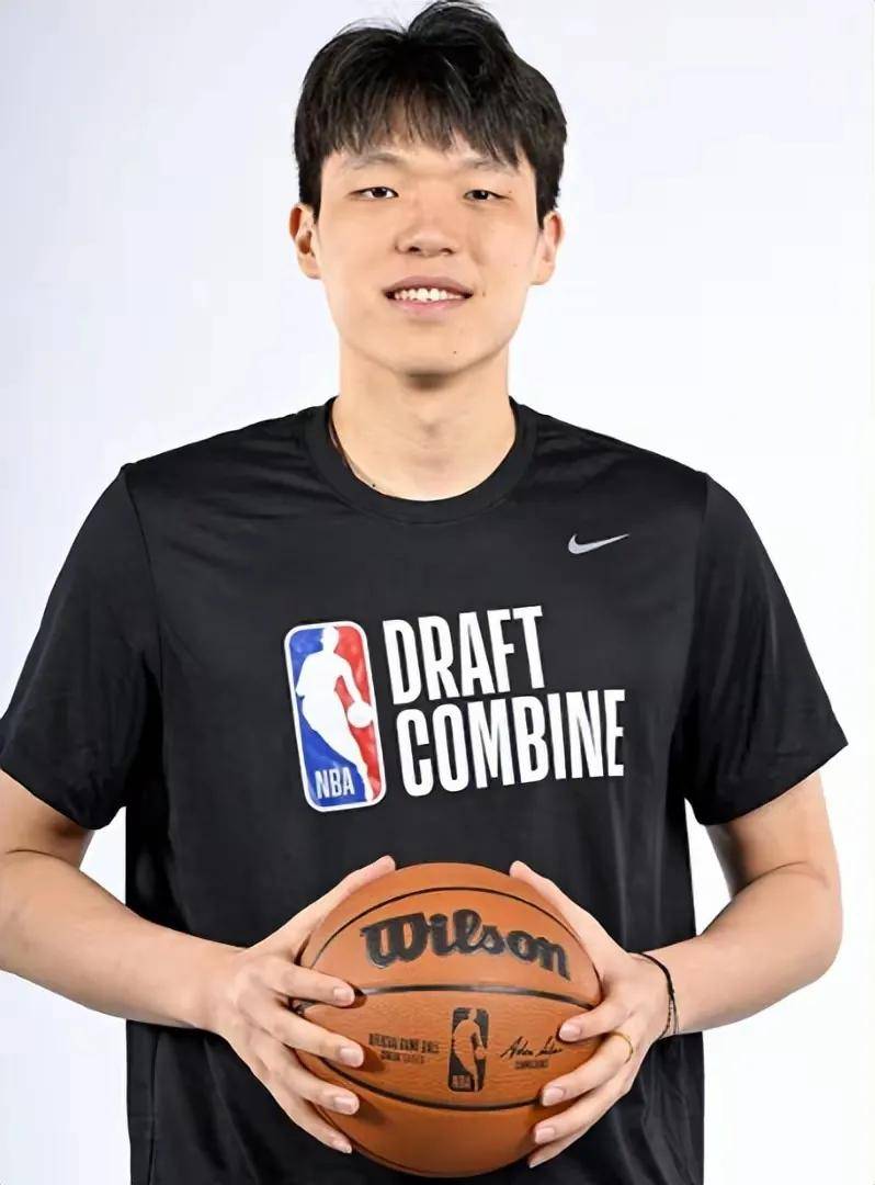 ESPN模拟选秀：弗拉格当选状元杨瀚森33顺位被选中(2026年模拟选秀顺位名单)