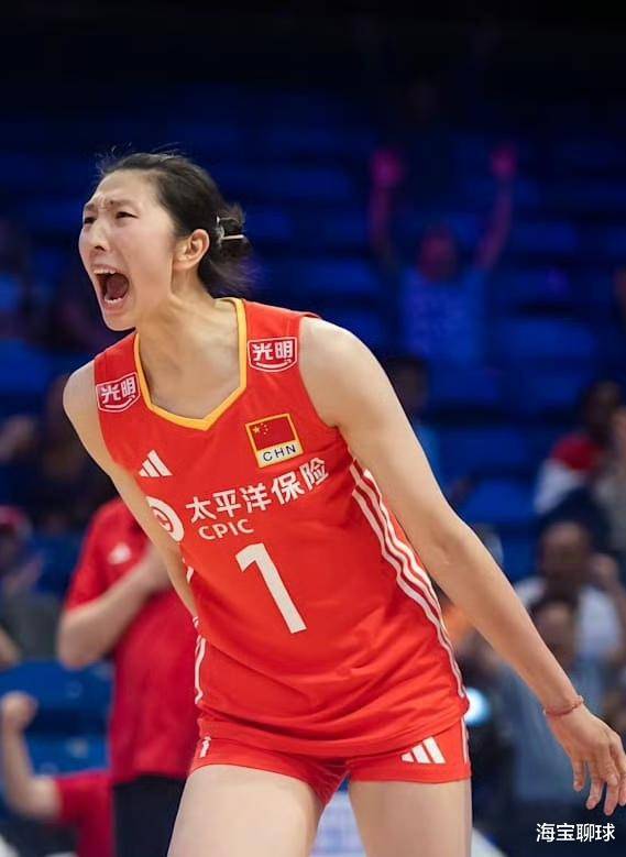 李盈莹返津!绷带裹脚吴梦洁压力陡增副攻发挥是关键的简单介绍